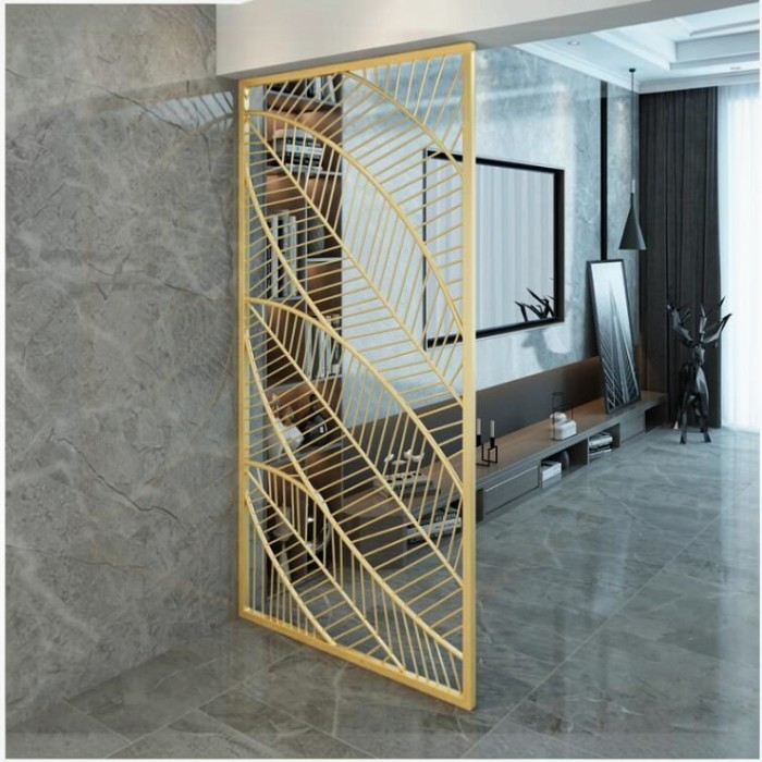 Luxury Gold Leaf Metal Partition Screen – Decorative Room Divider Panel