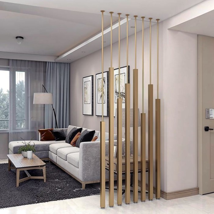 Luxury Gold Vertical Metal Partition Divider – Modern Space Separator